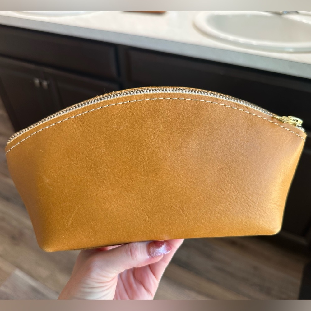 Portland Leather Goods Eclipse makeup bag in sunflower